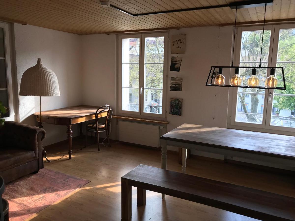Appartamento Simple Flat 72 M2 In The Centre Of Burgdorf With Private Parking Esterno foto